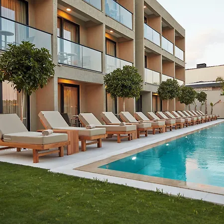 Venzi Ayayorgi-adult Only 15 * Çeşme