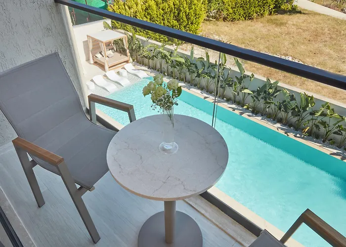 Venzi Ayayorgi-adult Only 15 Hotel